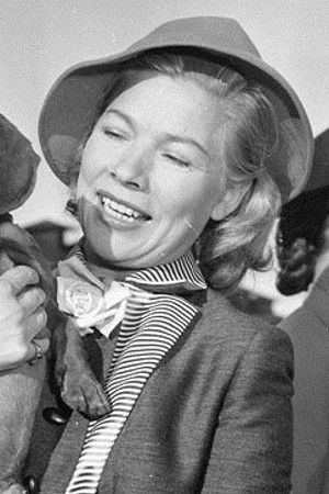 Sylva Åkesson backdrop