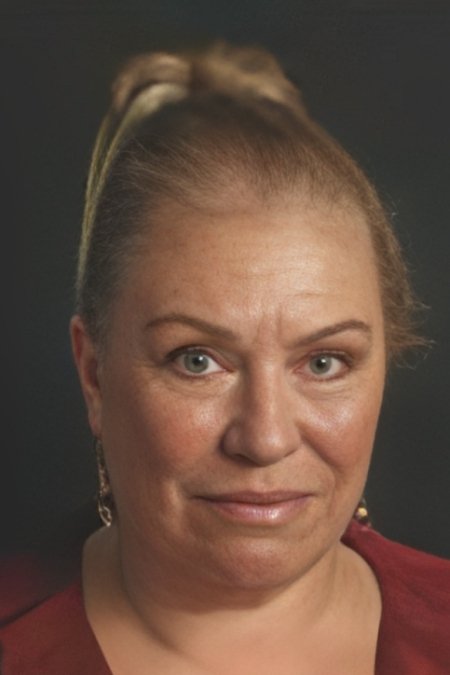 Gülümser Gülhan backdrop