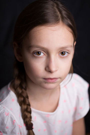 Maša Shradër backdrop