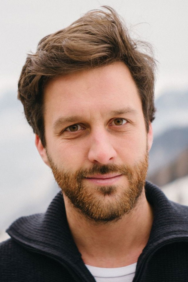 Antoine Dengler backdrop