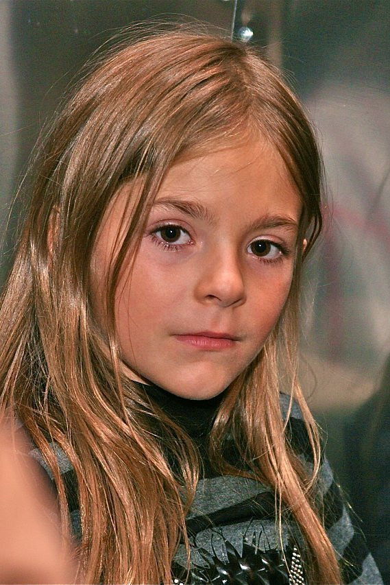 Uliana Ivashchenko backdrop