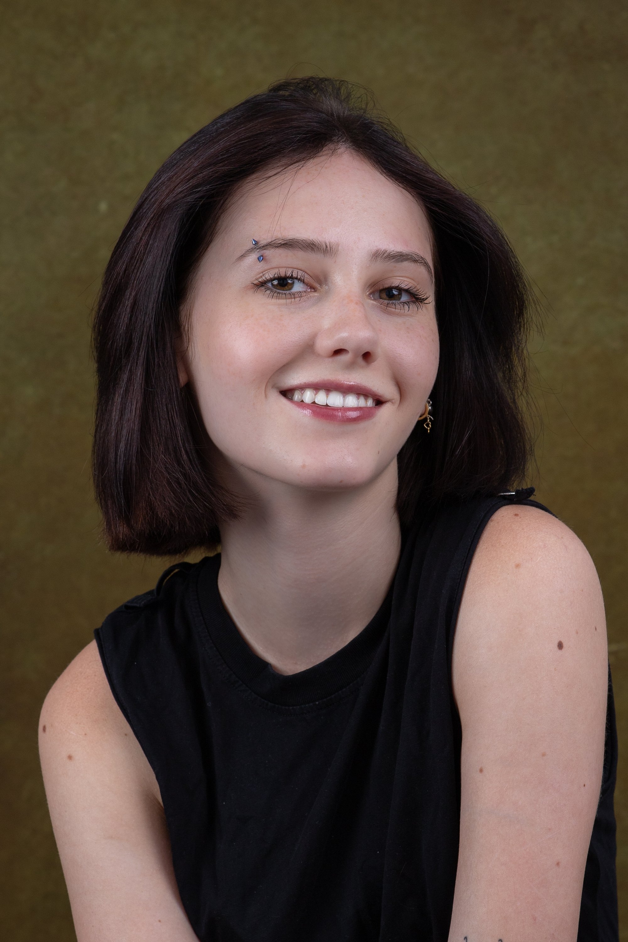 Scarlett Rayner backdrop