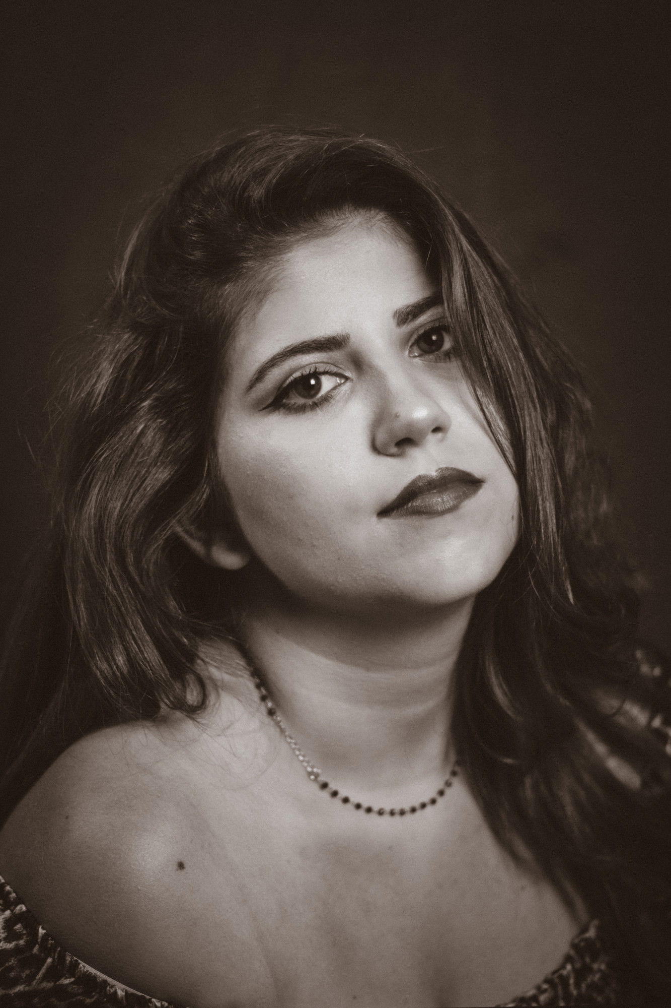 Carolina do Lago backdrop