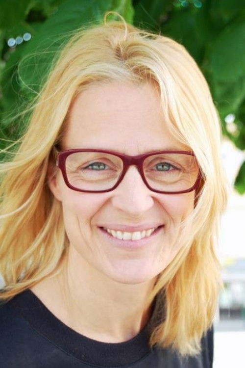 Charlotte Røhder Tvedt backdrop