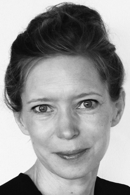 Mari Monrad Vistven backdrop