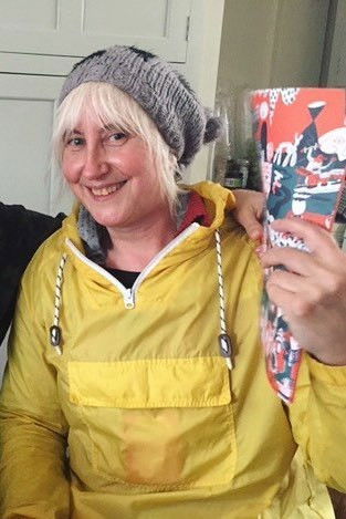 Maria Mochnacz backdrop