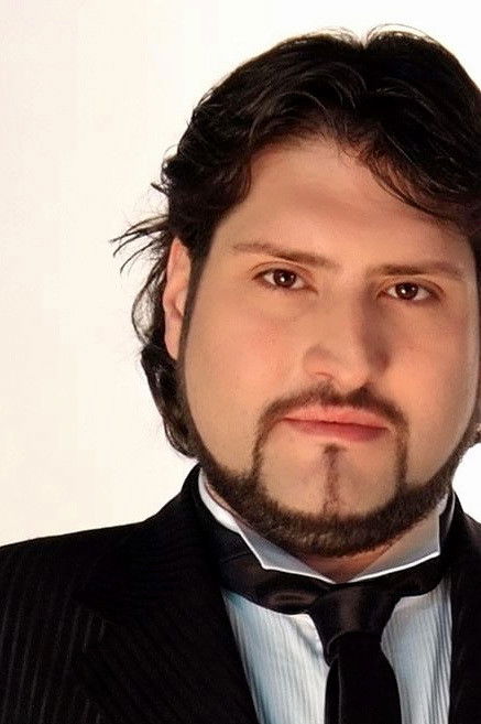 Nicola Alaimo backdrop