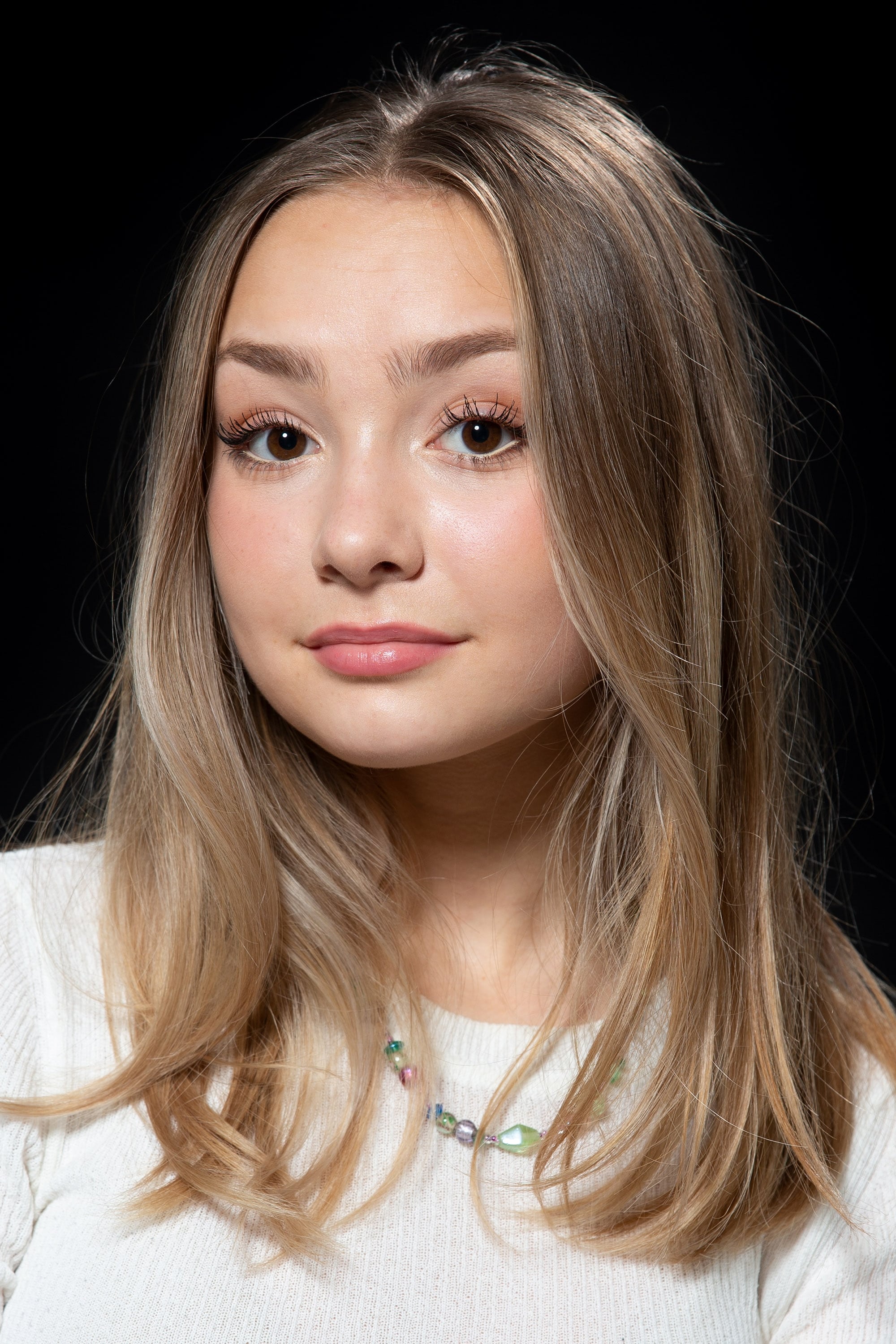 Lily Wahlsteen backdrop