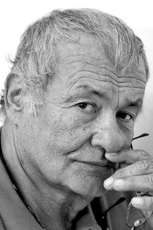 Atacan Arseven backdrop