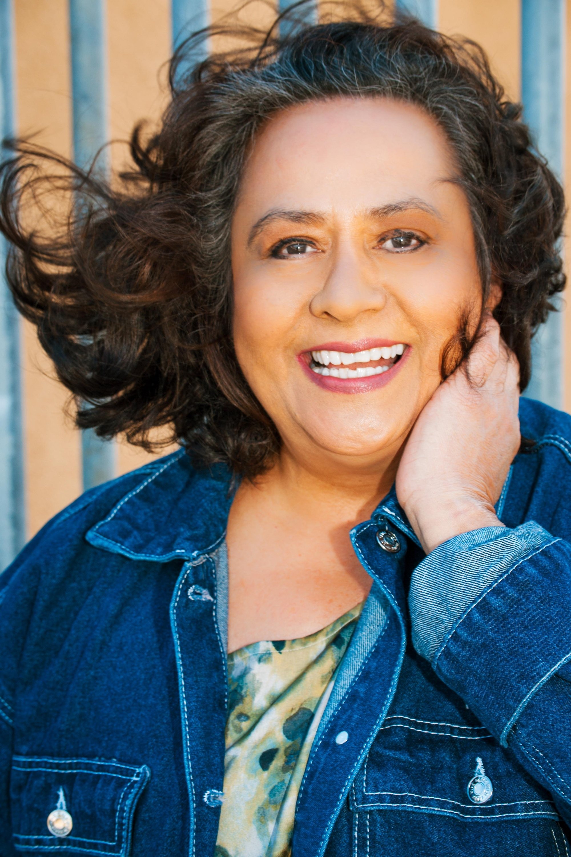 Ingrid Oliu backdrop