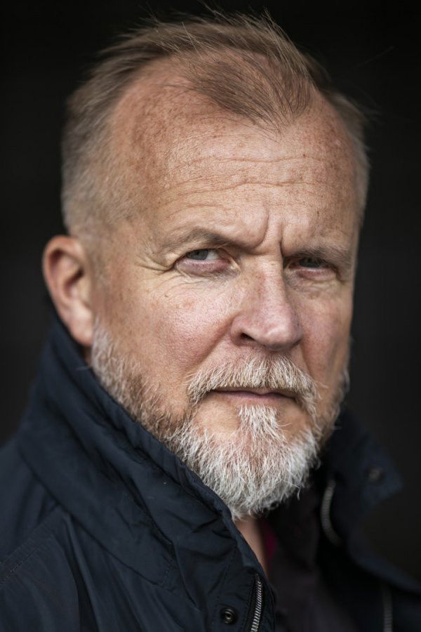 Mads Jørgensen backdrop