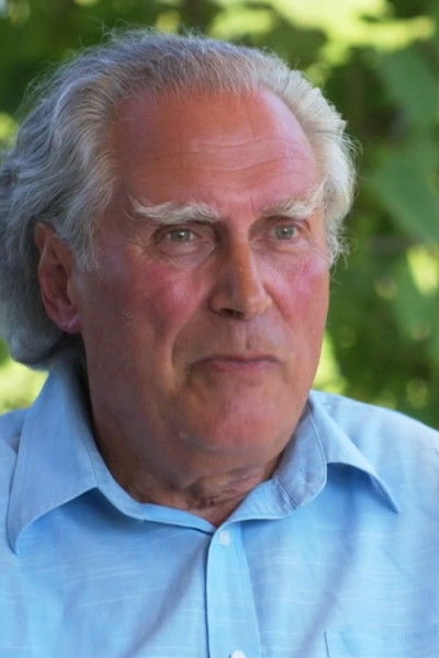 Wolfgang Thiel backdrop