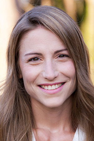 Laura Schettino backdrop