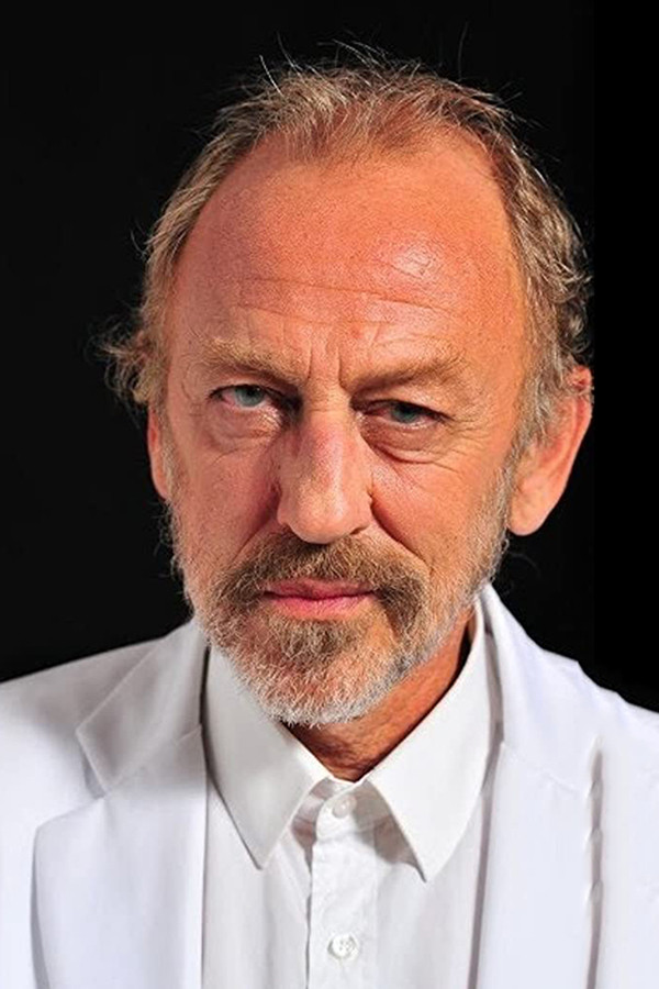 Dimitris Petropoulos backdrop