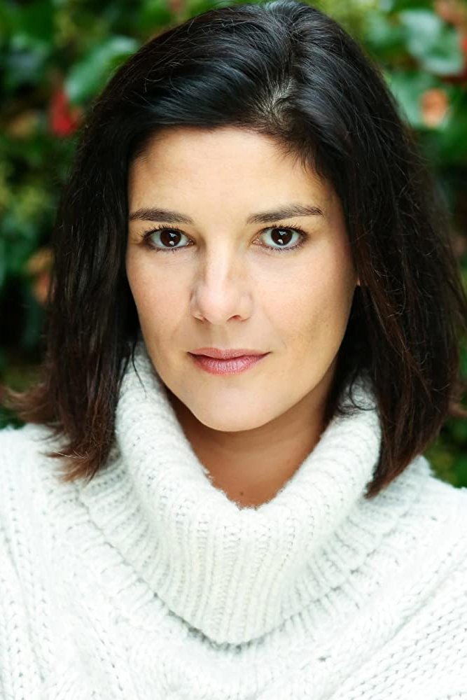 Jasmine Hyde backdrop