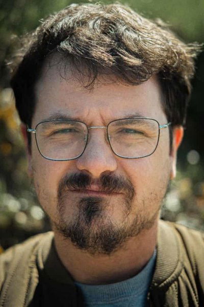 Casper Harding backdrop