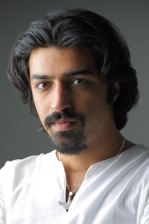 Xarovan Eskandari backdrop