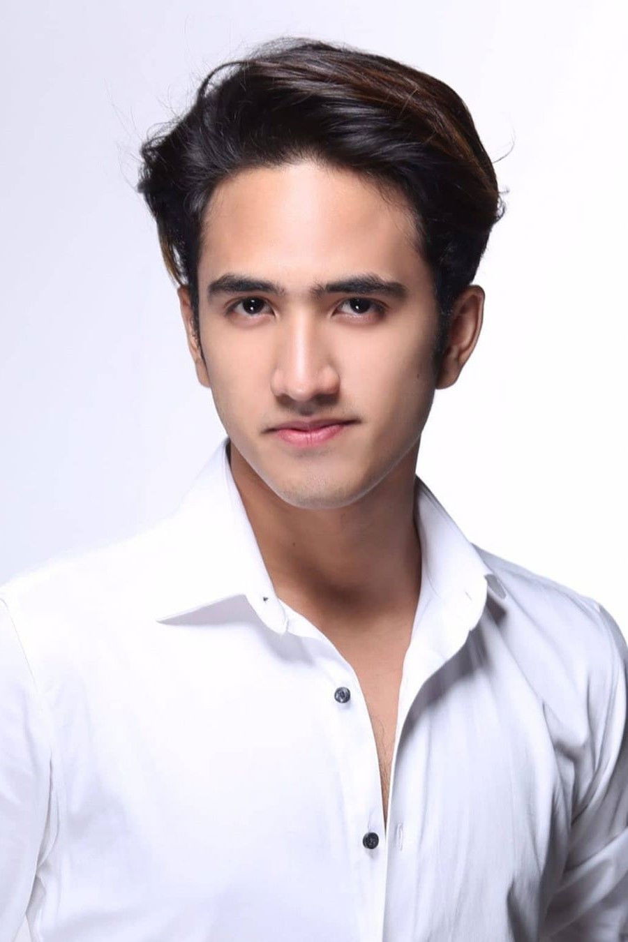 Kevin Royano backdrop