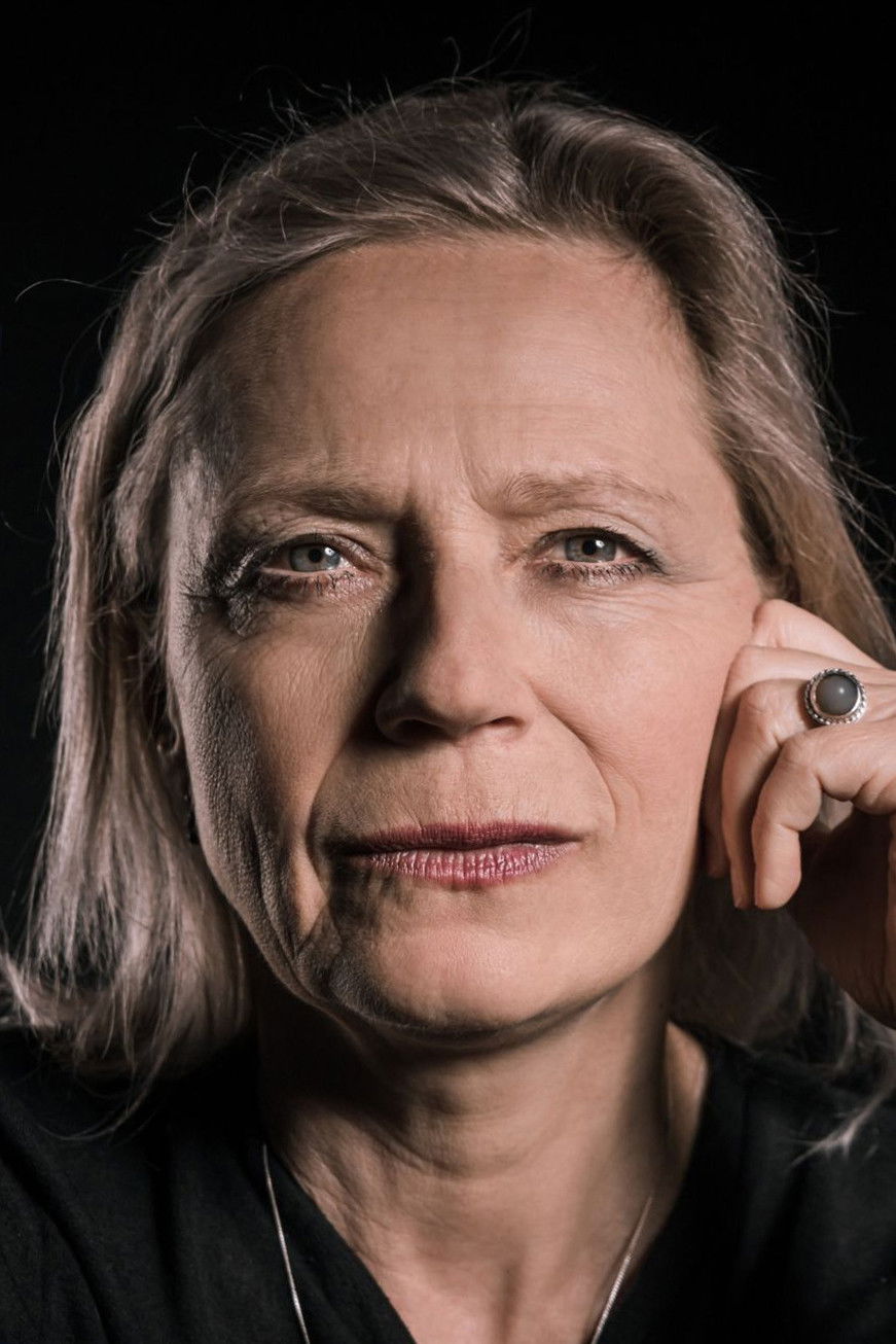 Karolína Frydecká backdrop