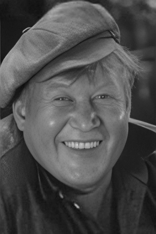 Mikhail Vasilyev backdrop