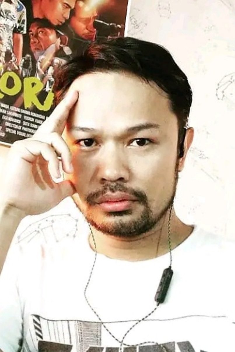 Yusron Fuadi backdrop