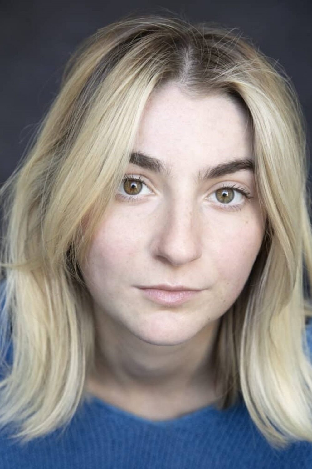 Jana Mohieden backdrop