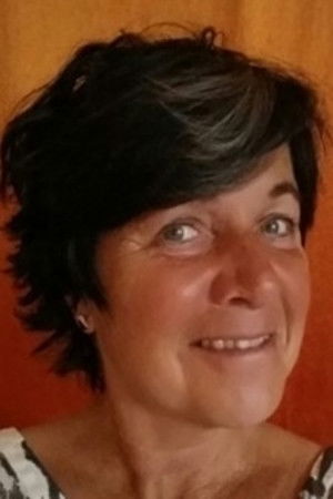 Marie-Thérèse Sarrazin backdrop