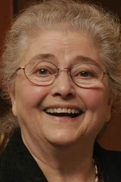 Elin Reimer backdrop