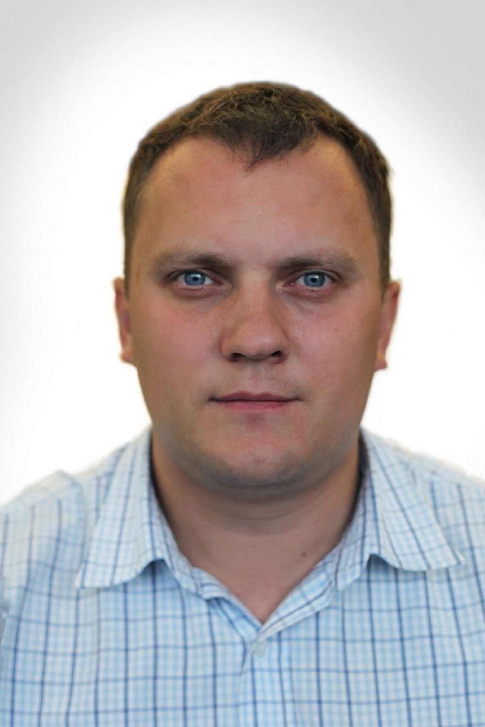 Andrey Semenov backdrop