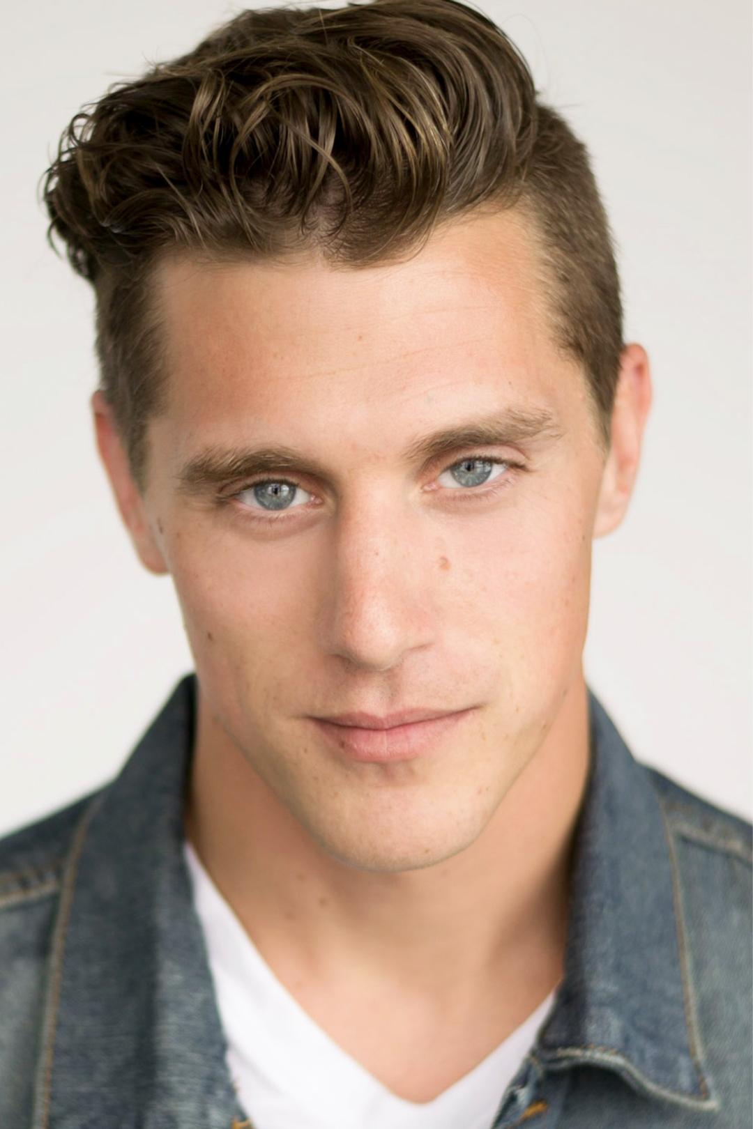 Curtis McGann backdrop