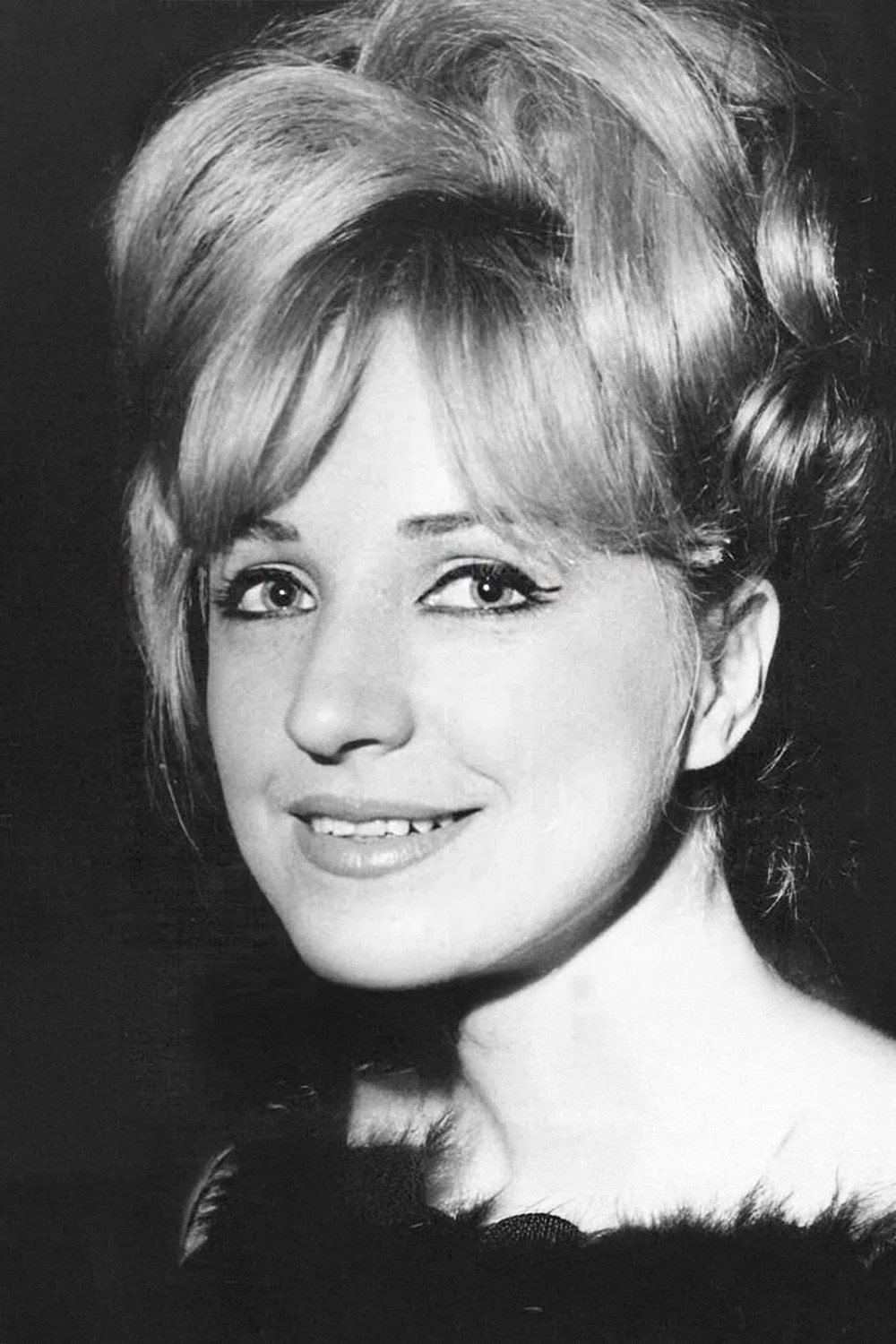 Nilgün Esen backdrop