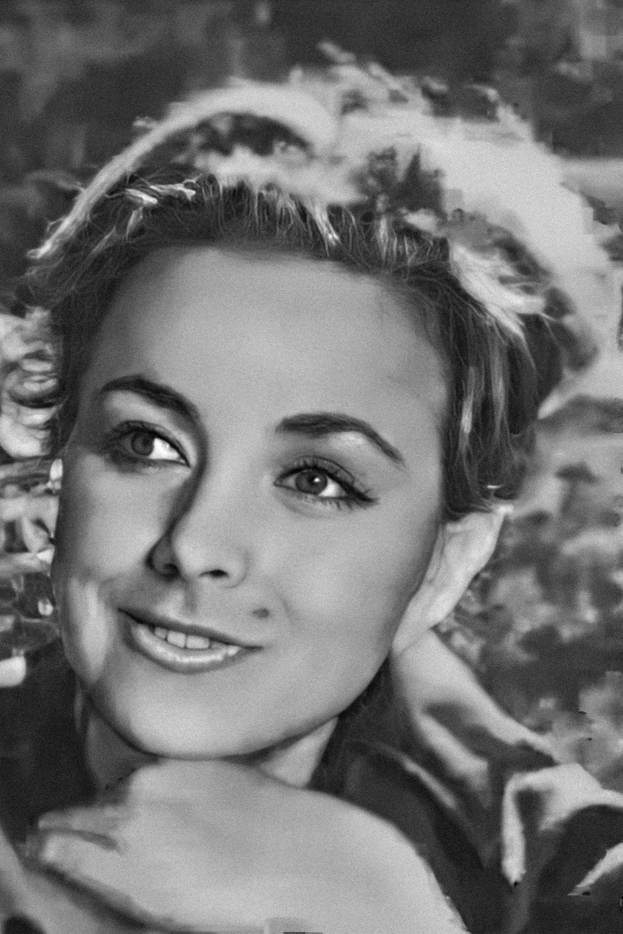 Gülseren Esen backdrop