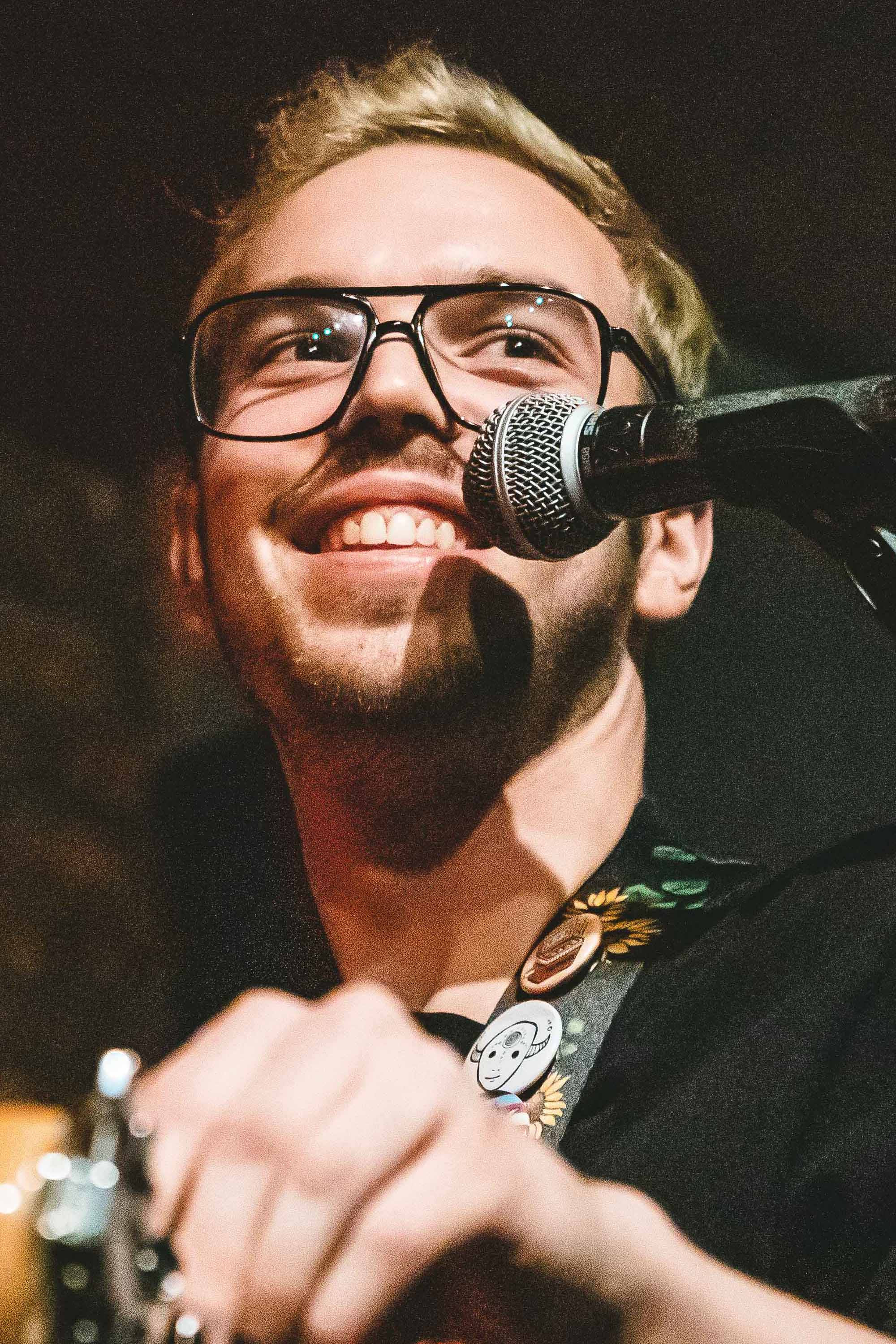 Dan Stewart backdrop