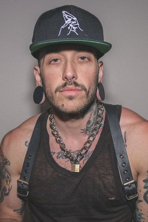 Viktor Belmont backdrop