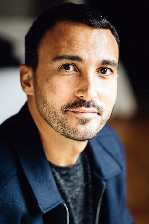 Thierry Lopez backdrop