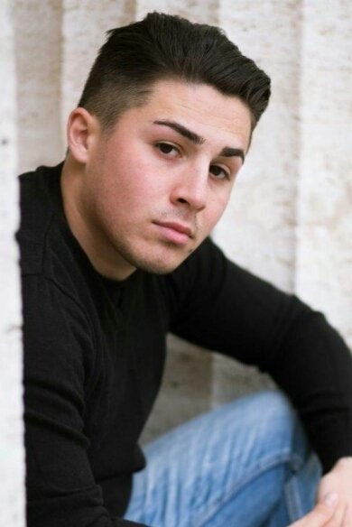 Manuel Rulli backdrop