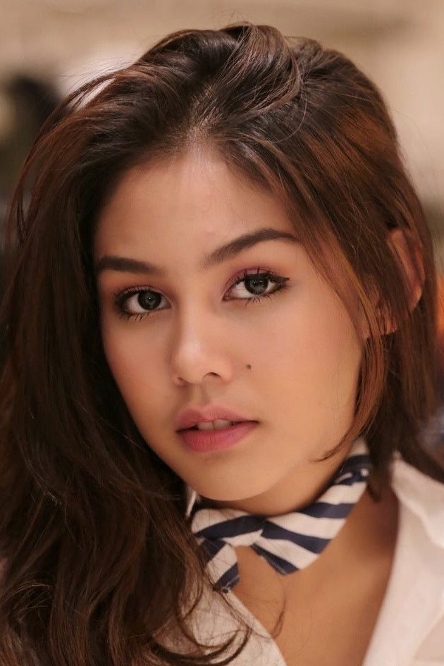 Vanesha Prescilla backdrop