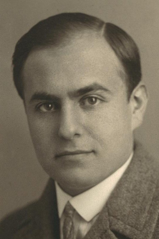 Bedřich Wermuth backdrop