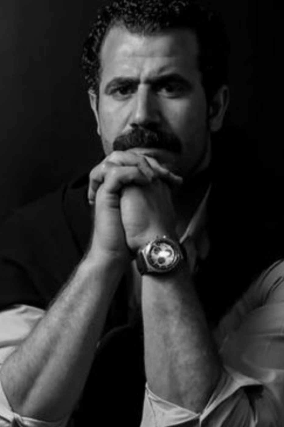 Mahmud Hafez backdrop