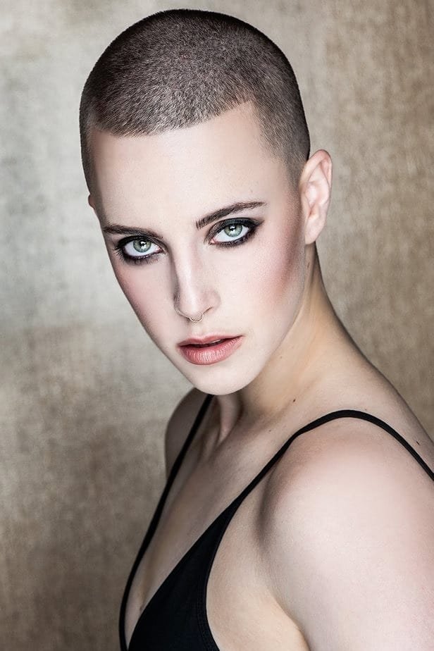 Ess Hödlmoser backdrop