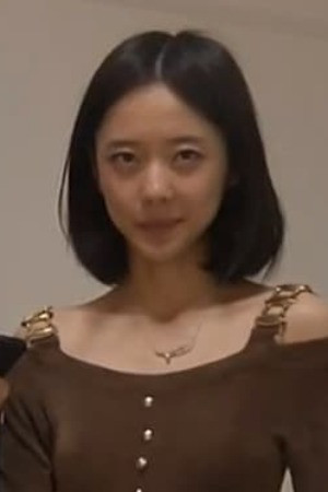 Ge Ningning backdrop