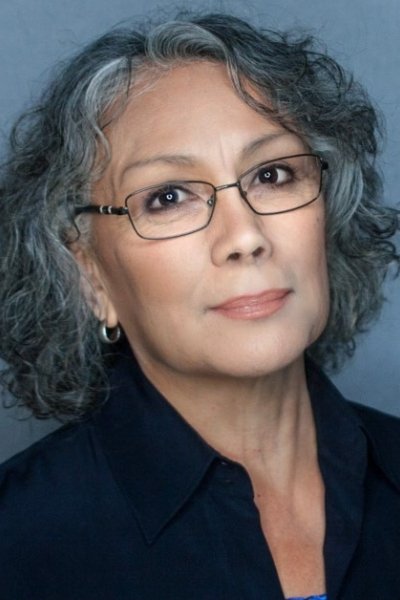 Stella Doyle backdrop