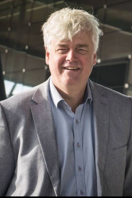 Einar Loftesnes backdrop