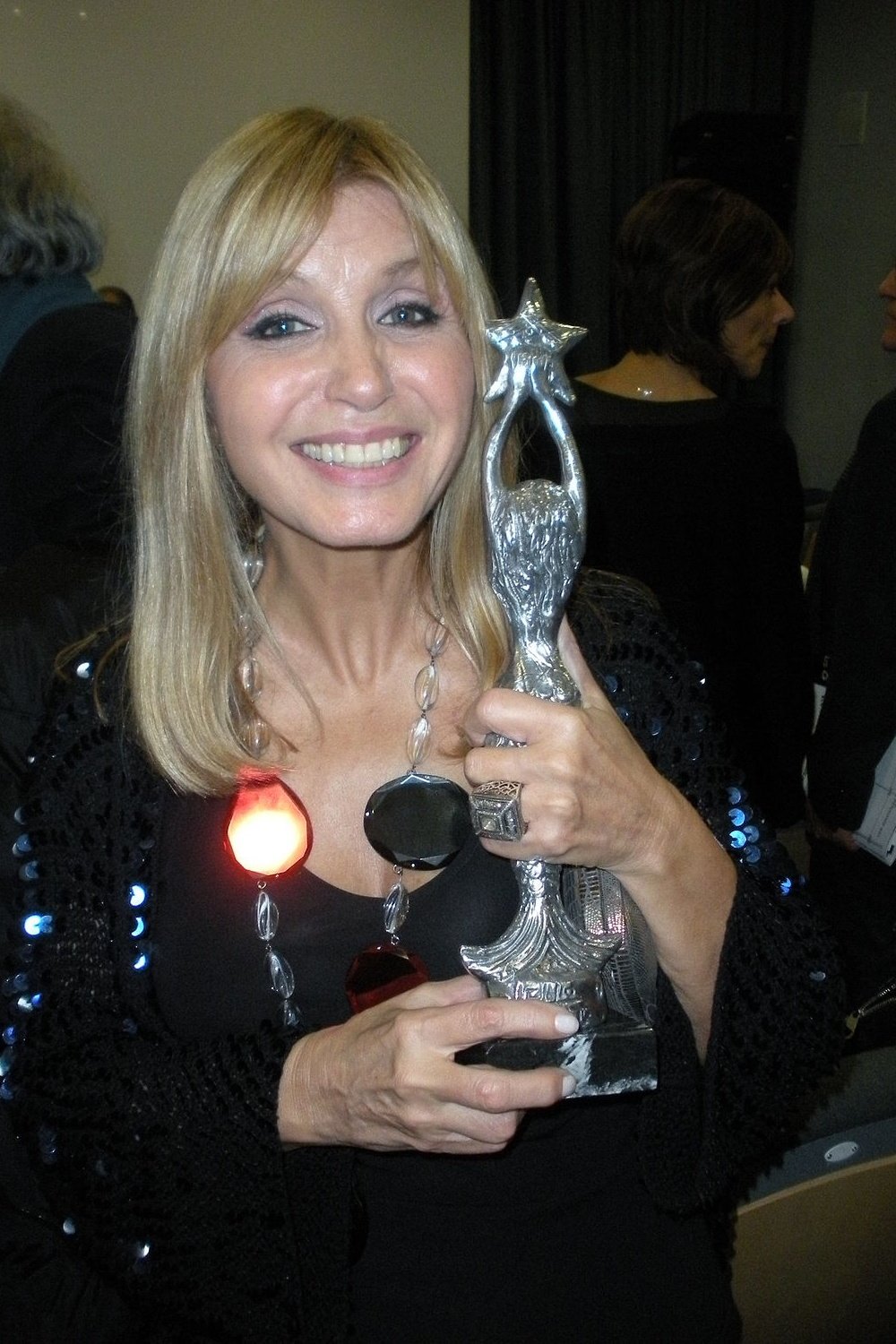 Dori Ghezzi backdrop