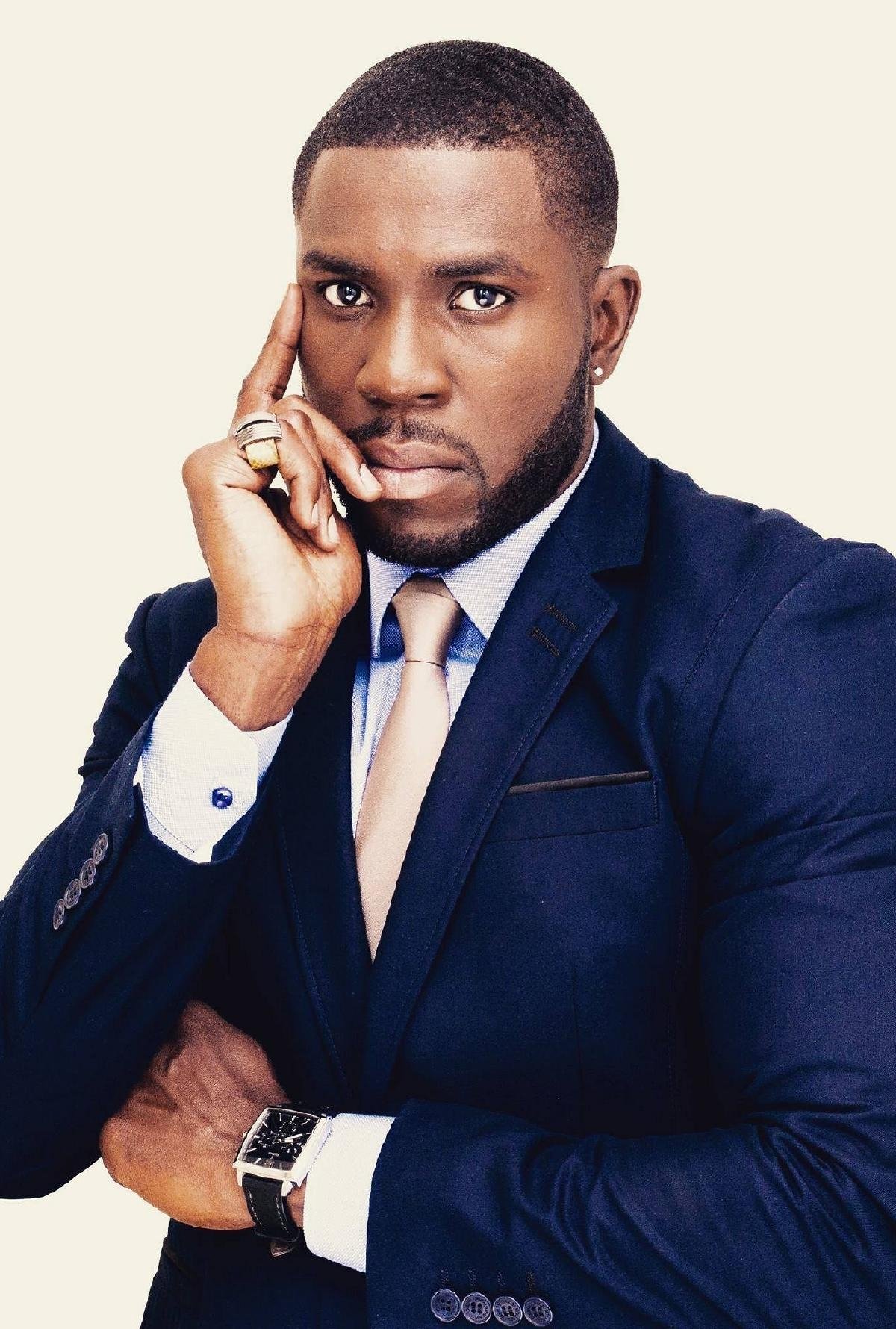 Jean-Claude Muaka backdrop