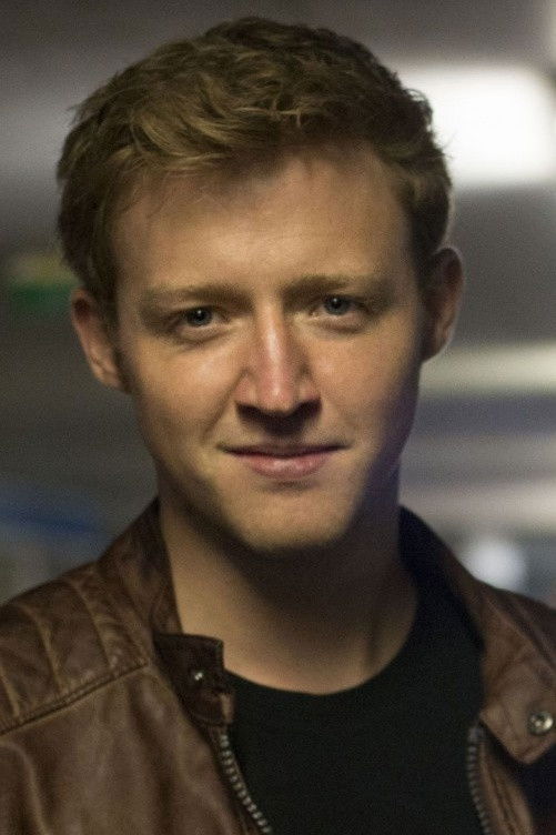 Marcel Gewehr backdrop