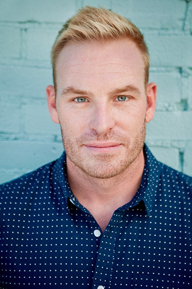 Justin Torrence backdrop