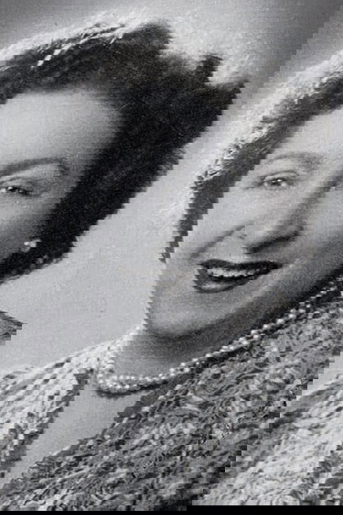 Toto Karaca backdrop