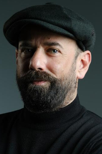 Başak Angigün backdrop