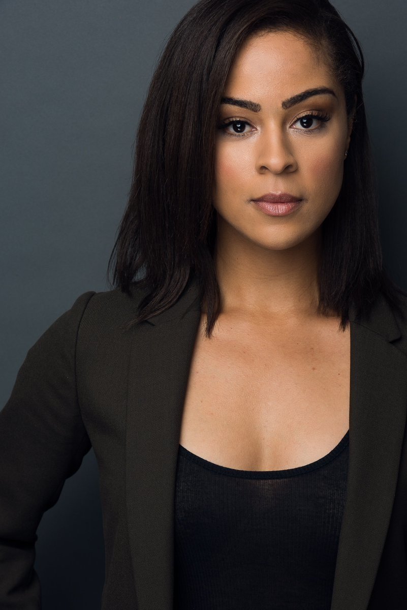 Kelcy Griffin backdrop